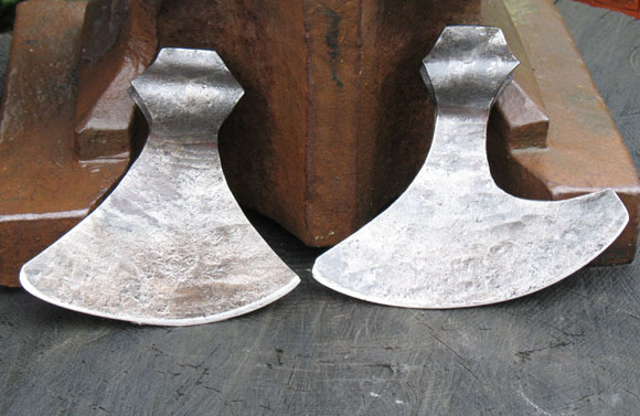 historische Wikinger Kampfäxte